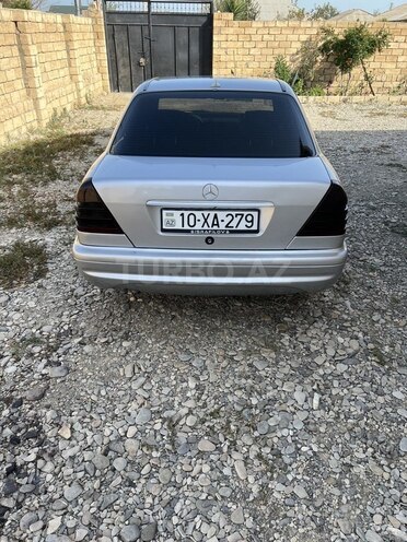 Mercedes C 200 1995, 465,000 km - 2.0 l - Bakı