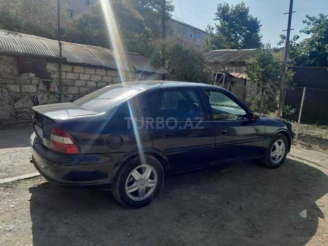 Opel Vectra 1997, 320,000 km - 1.8 l - Gəncə