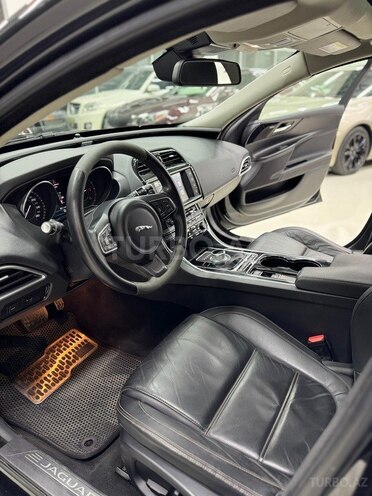 Jaguar XE 2016, 174,500 km - 2.0 л - Bakı