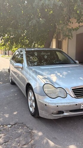 Mercedes C 270 2001, 480,000 km - 2.7 л - Gəncə