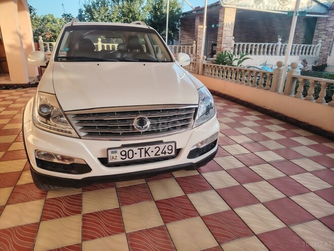 Ssang Yong Rexton 2014, 155,168 km - 3.2 l - Bakı