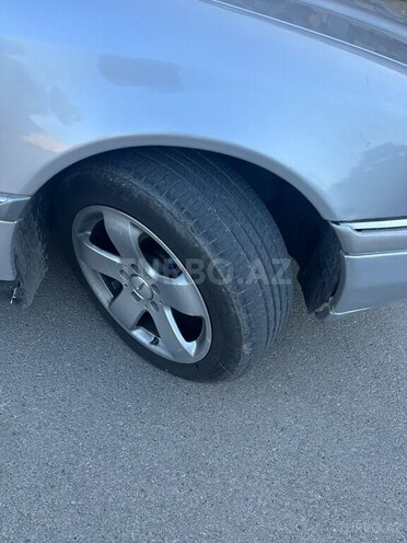 Mercedes C 180 1995, 348,200 km - 1.8 л - Bakı