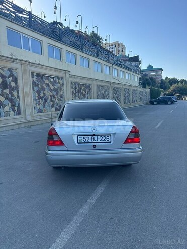 Mercedes C 180 1995, 348,200 km - 1.8 л - Bakı