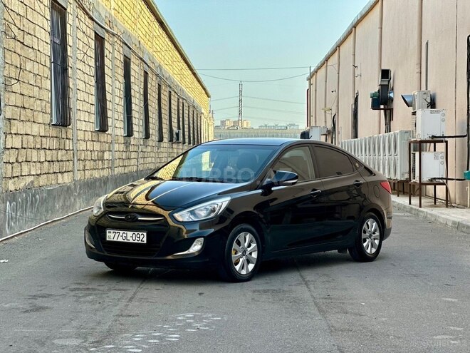 Hyundai Accent 2015, 220,000 km - 1.4 l - Bakı