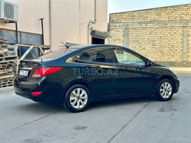 Hyundai Accent 2015, 220,000 km - 1.4 l - Bakı