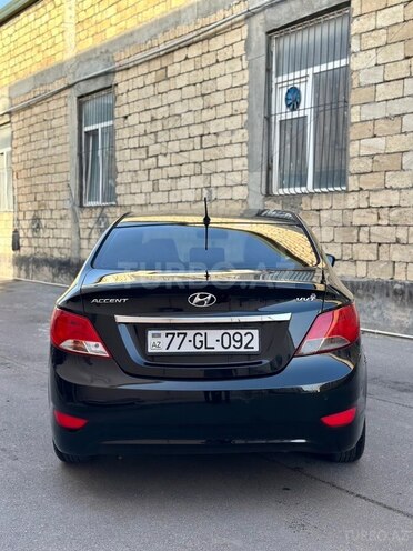 Hyundai Accent 2015, 220,000 km - 1.4 l - Bakı