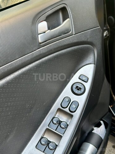Hyundai Accent 2015, 220,000 km - 1.4 l - Bakı