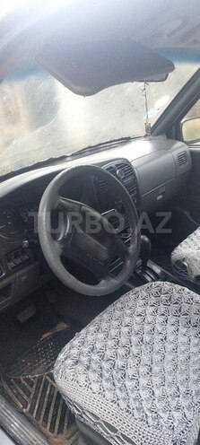 Kia Sportage 2001, 200,000 km - 2.0 л - Sumqayıt