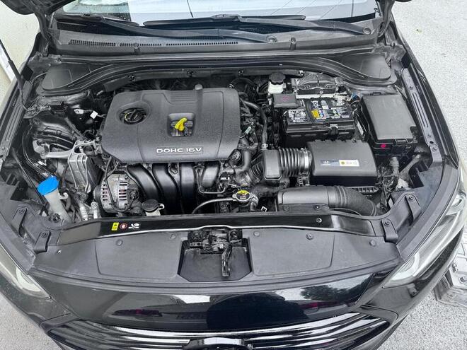 Hyundai Elantra 2017, 200,000 km - 2.0 l - Bakı