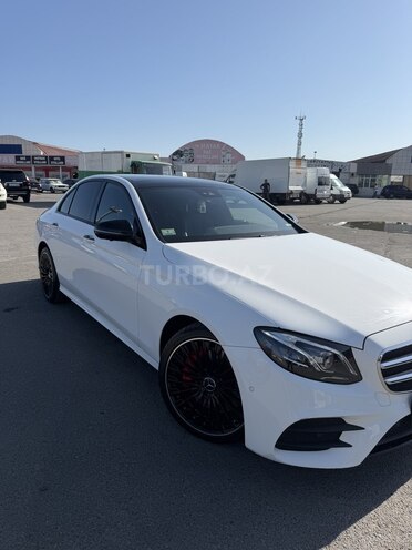 Mercedes E 350 4MATIC 2019, 100,000 km - 2.0 l - Bakı