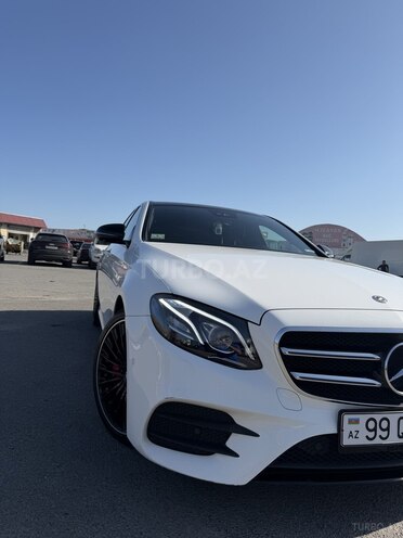 Mercedes E 350 4MATIC 2019, 100,000 km - 2.0 l - Bakı