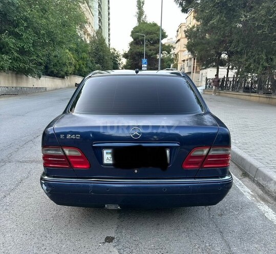 Mercedes E 240 1999, 347,000 km - 2.4 l - Bakı
