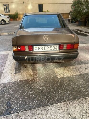 Mercedes 190 1992, 235,000 km - 2.0 l - Bakı