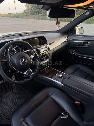 Mercedes E 350 2009, 340,000 km - 3.5 l - Masallı