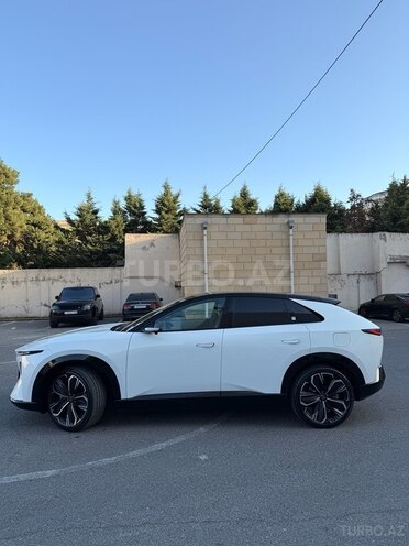Mazda  2025, 12,500 km - 1.5 l - Bakı