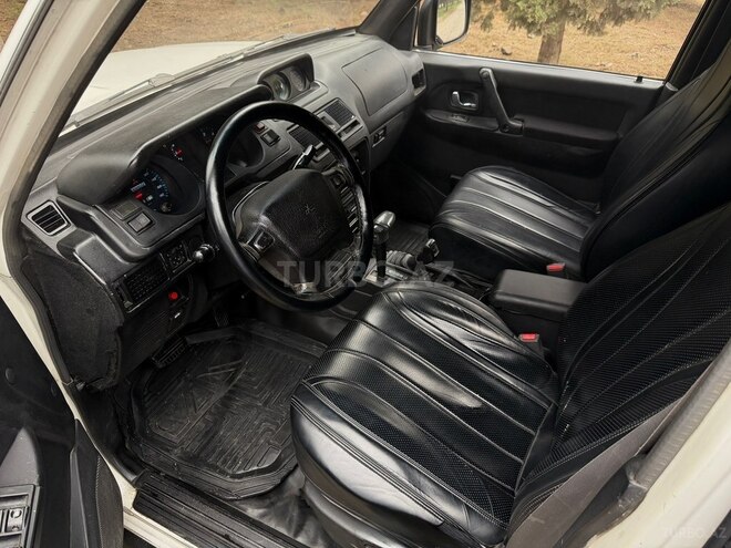 Mitsubishi Pajero 1996, 95,000 km - 2.8 л - Gəncə