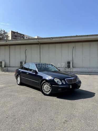 Mercedes E 270 2003, 320,000 km - 2.7 l - Bakı