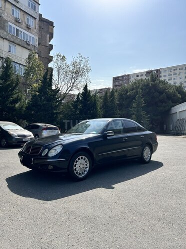 Mercedes E 270 2003, 320,000 km - 2.7 l - Bakı