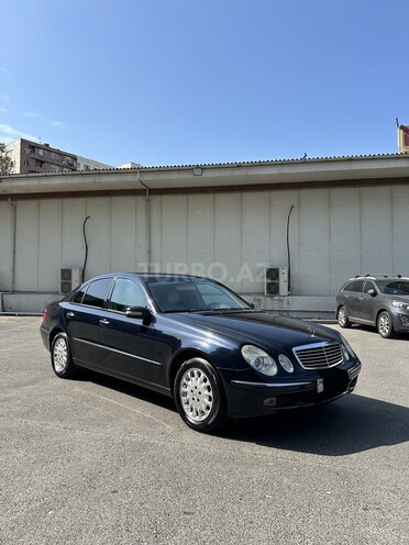 Mercedes E 270 2003, 320,000 km - 2.7 l - Bakı