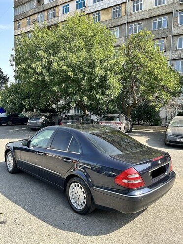 Mercedes E 270 2003, 320,000 km - 2.7 l - Bakı