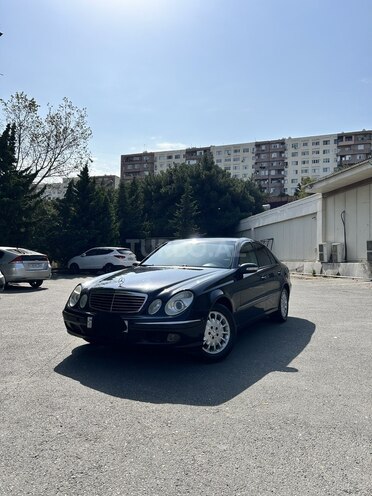 Mercedes E 270 2003, 320,000 km - 2.7 l - Bakı