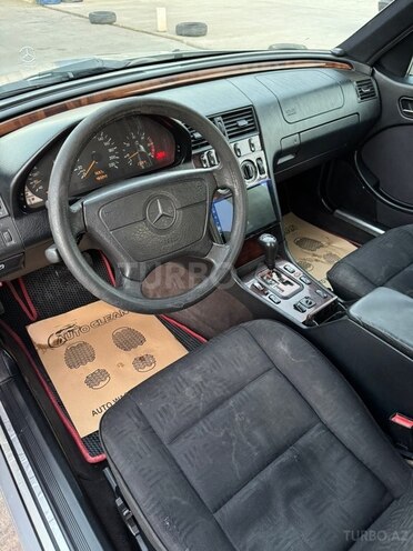 Mercedes C 220 1998, 463,250 km - 2.2 l - Cəlilabad