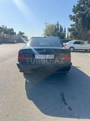 Mercedes C 200 1999, 283,254 km - 2.0 l - Sumqayıt