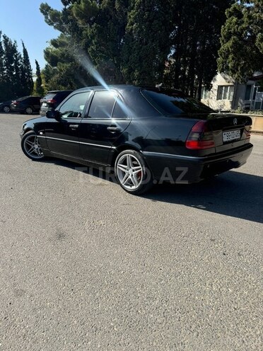 Mercedes C 200 1999, 283,254 km - 2.0 l - Sumqayıt