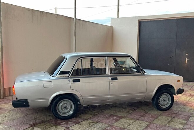 LADA (VAZ) 2107 2010, 300,000 km - 1.6 л - Bakı