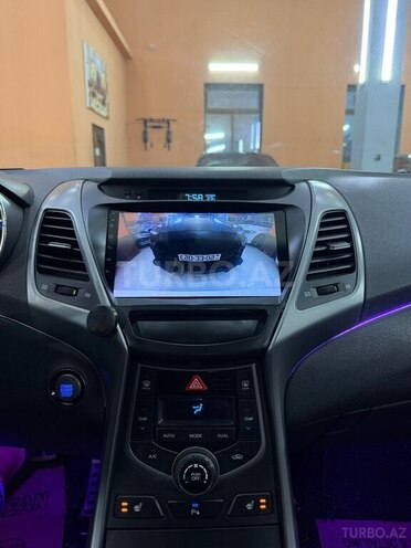 Hyundai Avante 2014, 266,669 km - 1.6 л - Xırdalan