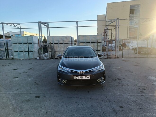 Toyota Corolla 2017, 144,000 km - 2.0 l - Bakı
