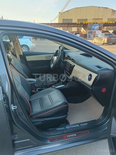 Toyota Corolla 2017, 144,000 km - 2.0 l - Bakı