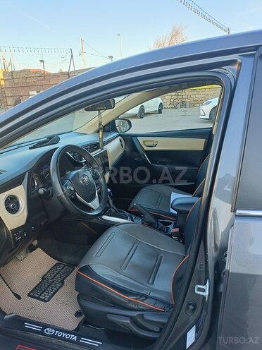 Toyota Corolla 2017, 144,000 km - 2.0 l - Bakı