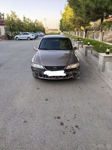 Opel Vectra 1998, 394,000 km - 1.8 l - Şirvan