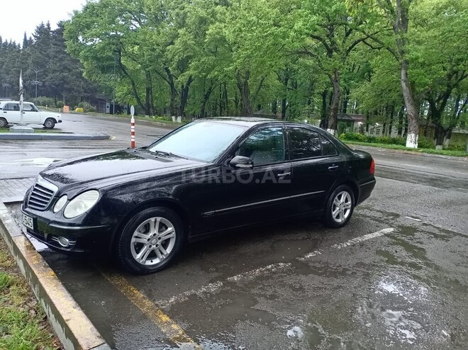 Mercedes E 280 2008, 295,000 km - 3.0 l - Masallı