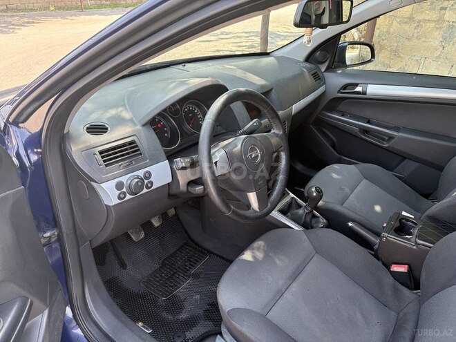 Opel Astra 2006, 320,000 km - 1.4 l - Bakı