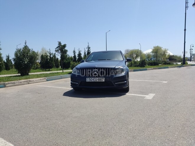 Mercedes C 250 2013, 220,000 km - 1.8 l - Bakı
