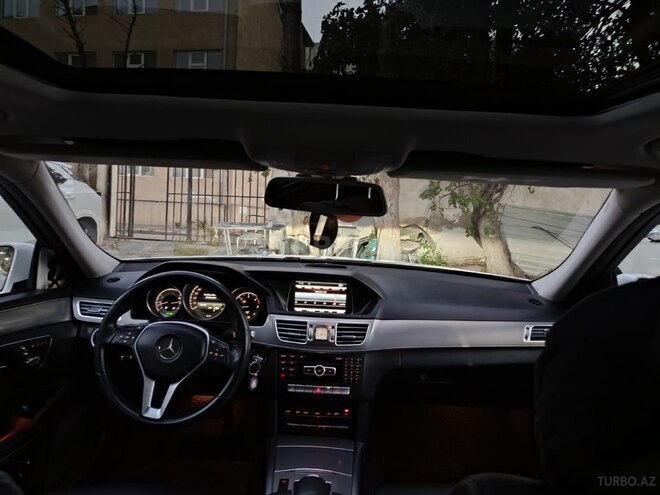 Mercedes E 250 2014, 280,000 km - 2.1 л - Bakı