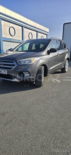 Ford Escape 2017, 204,000 km - 1.5 l - Gəncə