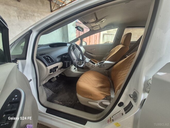 Toyota Prius 2014, 353,702 km - 1.8 l - Bakı