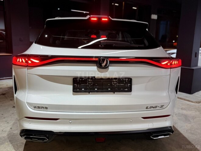 Changan  2025, 5 km - 1.5 л - Bakı