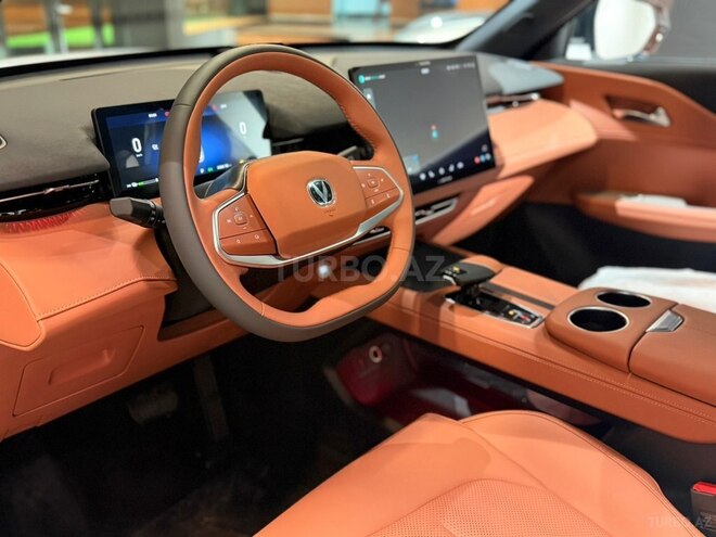 Changan  2025, 5 km - 1.5 л - Bakı