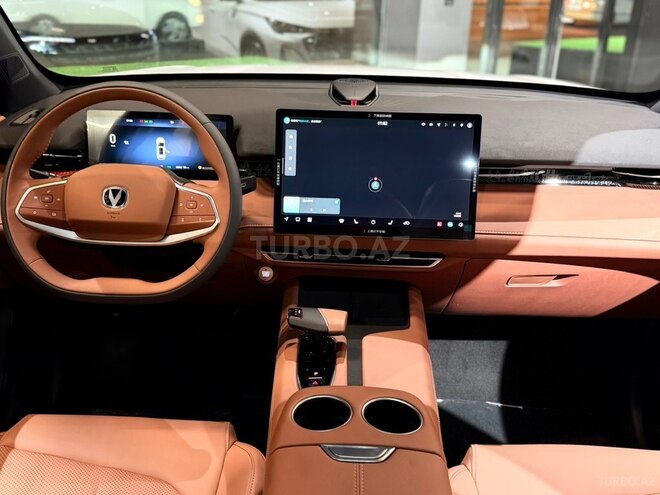 Changan  2025, 5 km - 1.5 л - Bakı
