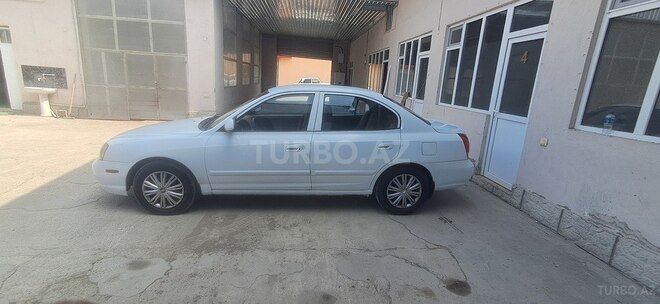 Hyundai Elantra 2001, 250,000 km - 2.0 l - Şəmkir