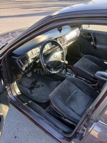 Opel Vectra 1996, 311,770 km - 1.8 l - Ucar