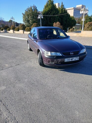 Opel Vectra 1996, 311,770 km - 1.8 l - Ucar