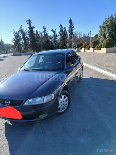Opel Vectra 1996, 311,770 km - 1.8 l - Ucar