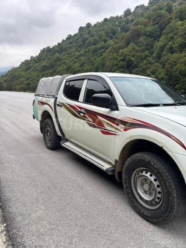 Mitsubishi L200 2014, 349,130 km - 2.5 l - Göygöl