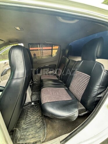 Mitsubishi L200 2014, 349,130 km - 2.5 l - Göygöl