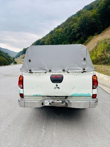 Mitsubishi L200 2014, 349,130 km - 2.5 l - Göygöl